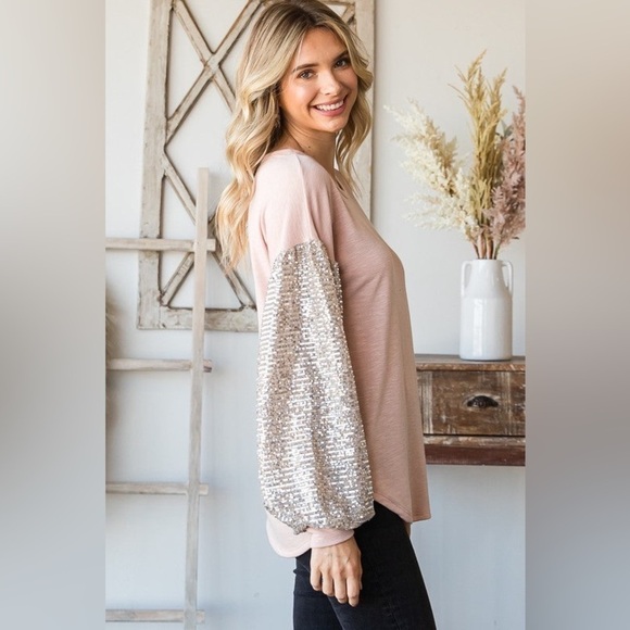 BiBi New Womens Size M Blue Top with Silver Sequin Balloon Sleeve - Picture 7 of 8